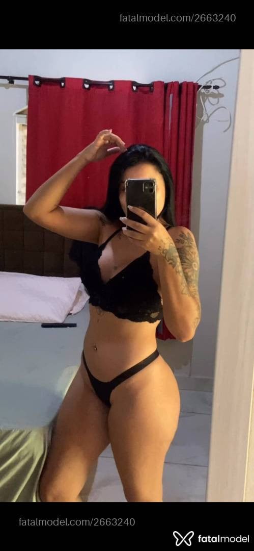Acompanhante mulher morena (o) de olhos castanhos - Lara