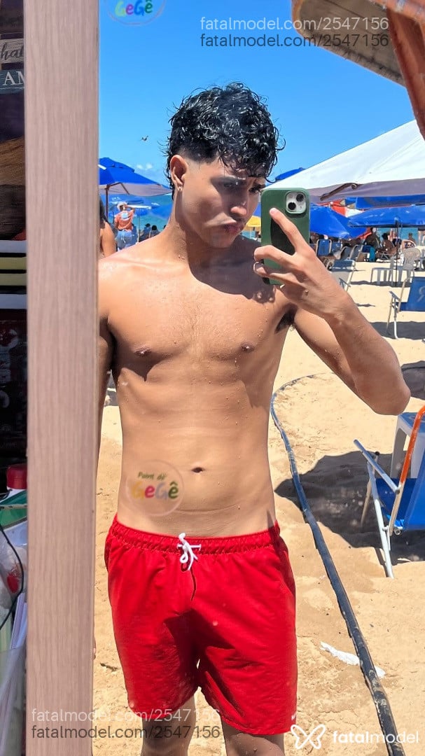 Acompanhante homem morena (o) de olhos castanhos em São Paulo - Guzman Riviera