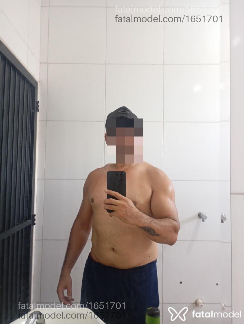 Acompanhante homem com cabelo castanho de olhos castanhos em Aparecida de Goiânia Acompanhante homem com cabelo castanho de olhos castanhos em Aparecida de Goiânia - Claudio