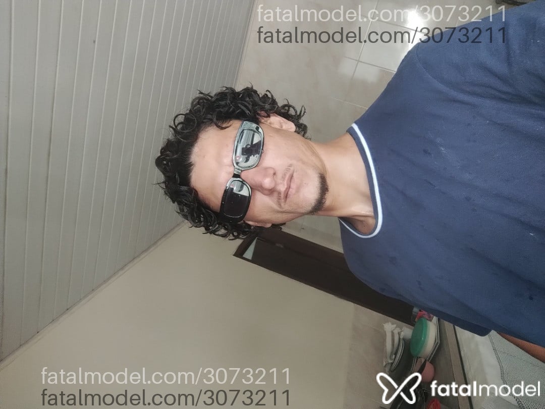 Acompanhante homem com cabelo castanho de olhos castanhos em Navegantes Acompanhante homem com cabelo castanho de olhos castanhos em Navegantes - Chamozinho
