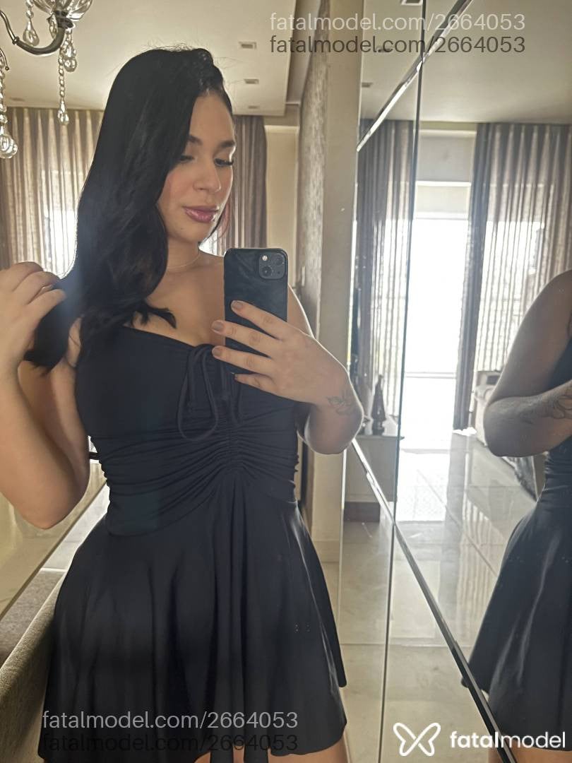 Acompanhante mulher morena (o) de olhos mel - Alice