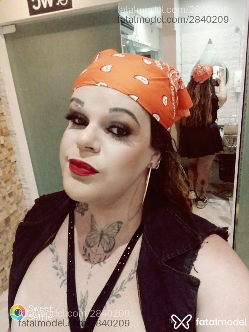 Acompanhante mulher trans morena (o) de olhos castanhos em Jaraguá do Sul - Emanuely