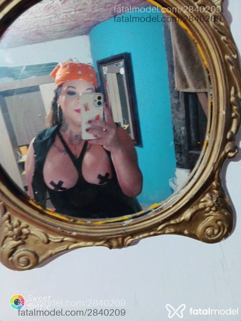 Acompanhante mulher trans morena (o) de olhos castanhos em Jaraguá do Sul - Emanuely