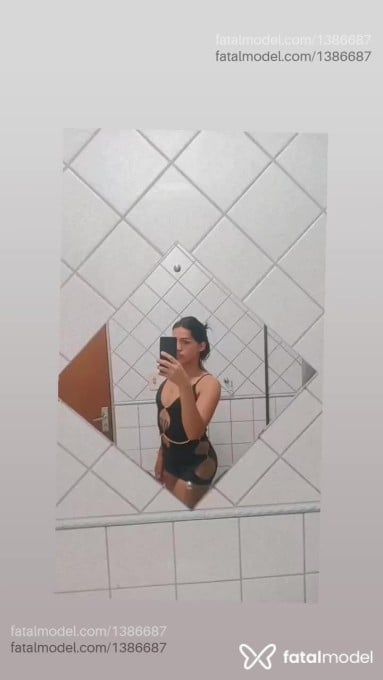 Acompanhante mulher trans morena (o) de olhos pretos em Itápolis Acompanhante mulher trans morena (o) de olhos pretos em Itápolis - Lari Cruz