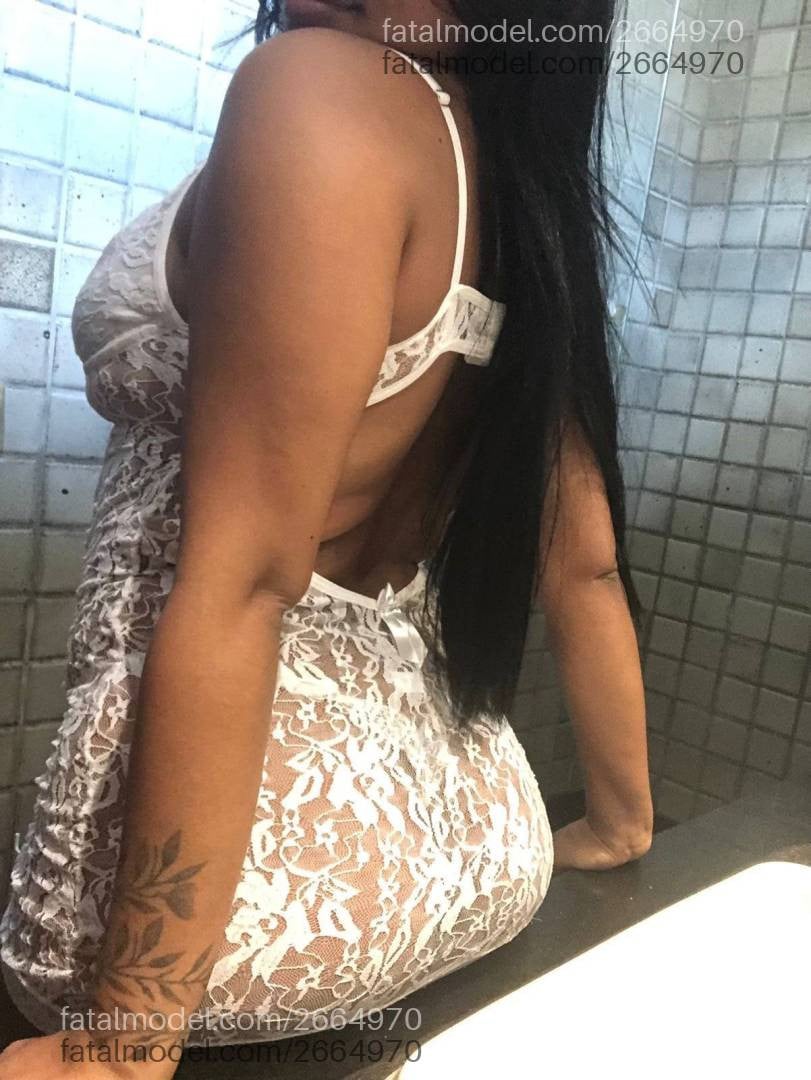 Acompanhante mulher morena (o) de olhos mel - Tainá Pitanga