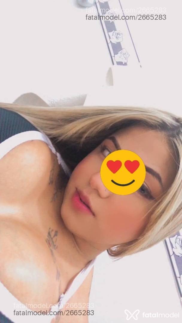 Acompanhante mulher loira (o) de olhos pretos em Canarana - Ayla Vitória
