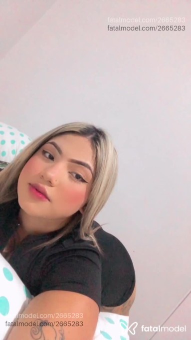 Acompanhante mulher loira (o) de olhos pretos em Canarana - Ayla Vitória