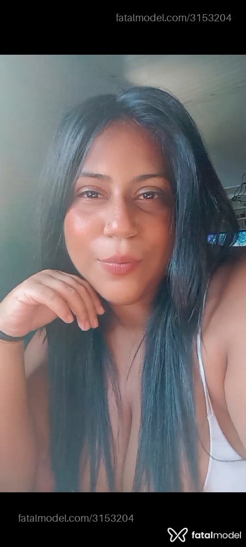 Acompanhante mulher morena (o) de olhos pretos - Tyfani Marceli Acompanhante mulher morena (o) de olhos pretos - Tyfani Marceli