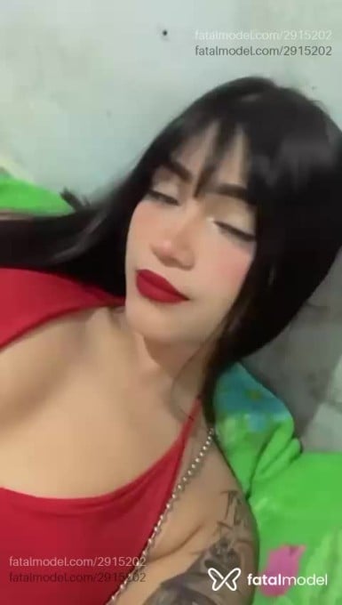 Acompanhante mulher morena (o) de olhos castanhos em Virtual - Lorena