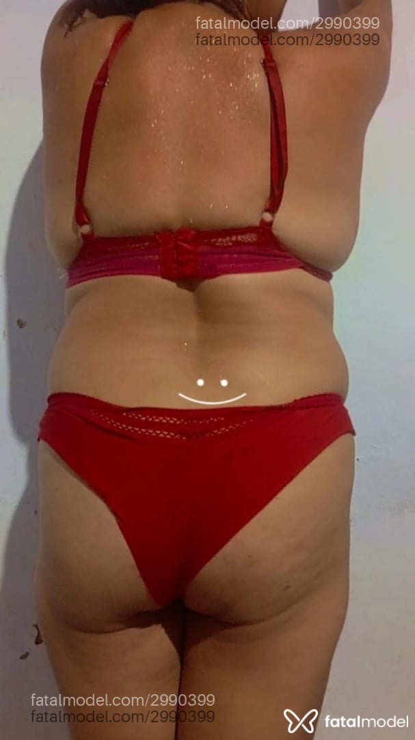 Acompanhante mulher morena (o) de olhos castanhos em Barrolândia Acompanhante mulher morena (o) de olhos castanhos em Barrolândia - Meyre