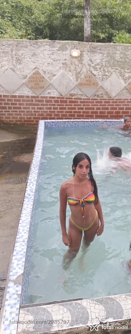 Acompanhante mulher morena (o) de olhos pretos - Brancatop Acompanhante mulher morena (o) de olhos pretos - Brancatop