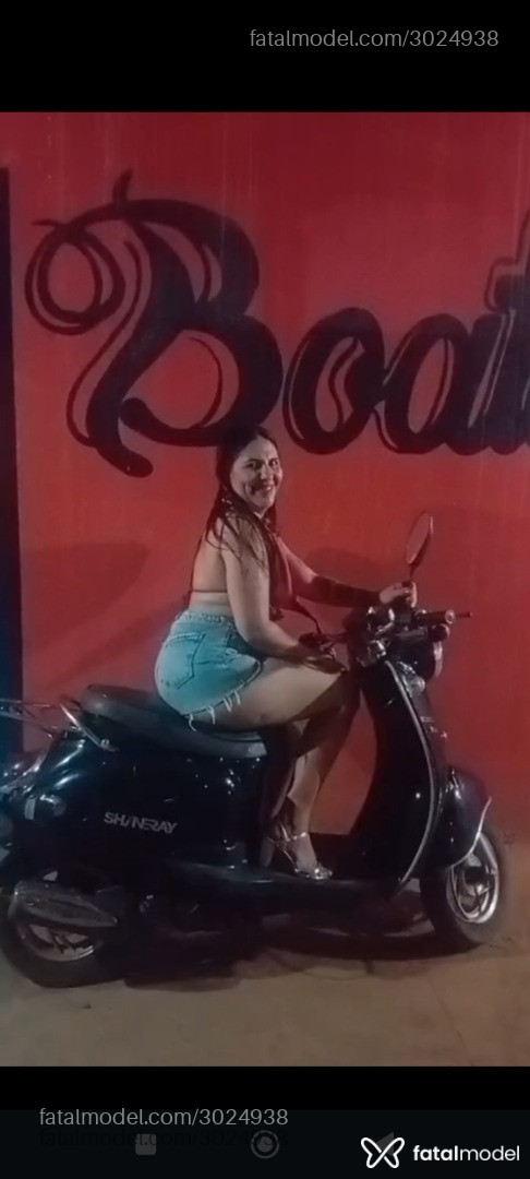 Acompanhante mulher morena (o) de olhos pretos - Bianca Acompanhante mulher morena (o) de olhos pretos - Bianca
