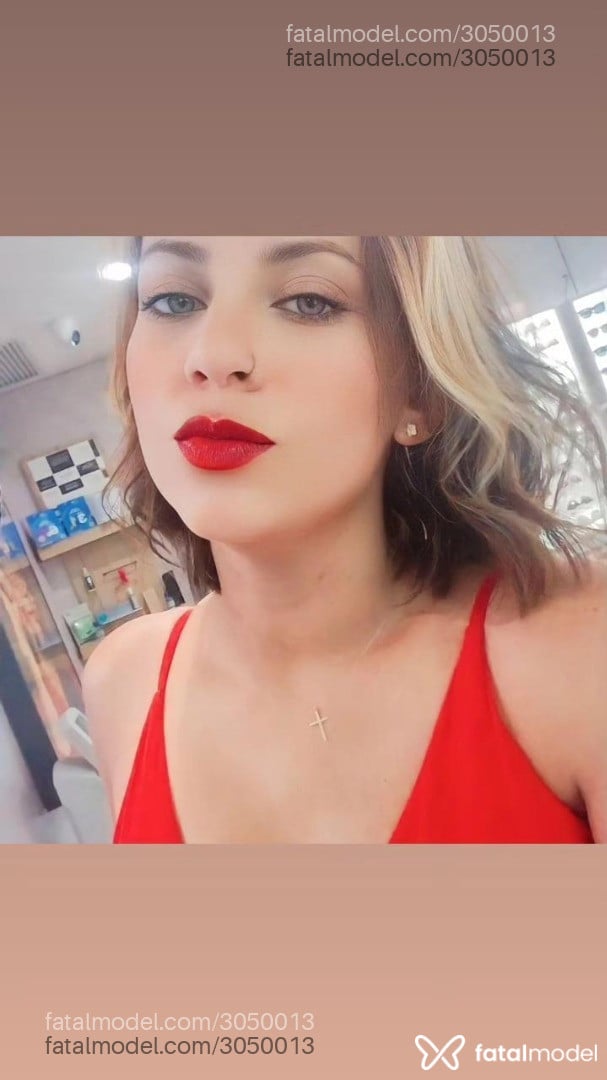 Acompanhante mulher loira (o) de olhos verdes em Rio de Janeiro - Bruna