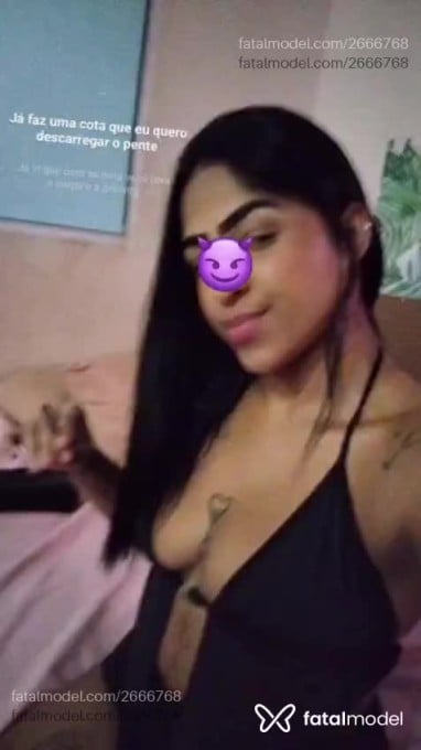 Acompanhante mulher morena (o) de olhos castanhos em Macaé Acompanhante mulher morena (o) de olhos castanhos em Macaé - Yasmim