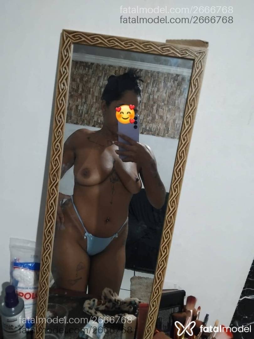 Acompanhante mulher morena (o) de olhos castanhos em Macaé - Yasmim