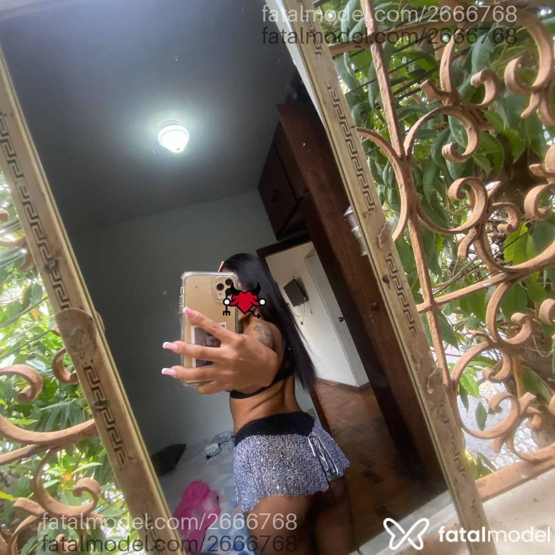 Acompanhante mulher morena (o) de olhos castanhos - Yasmim