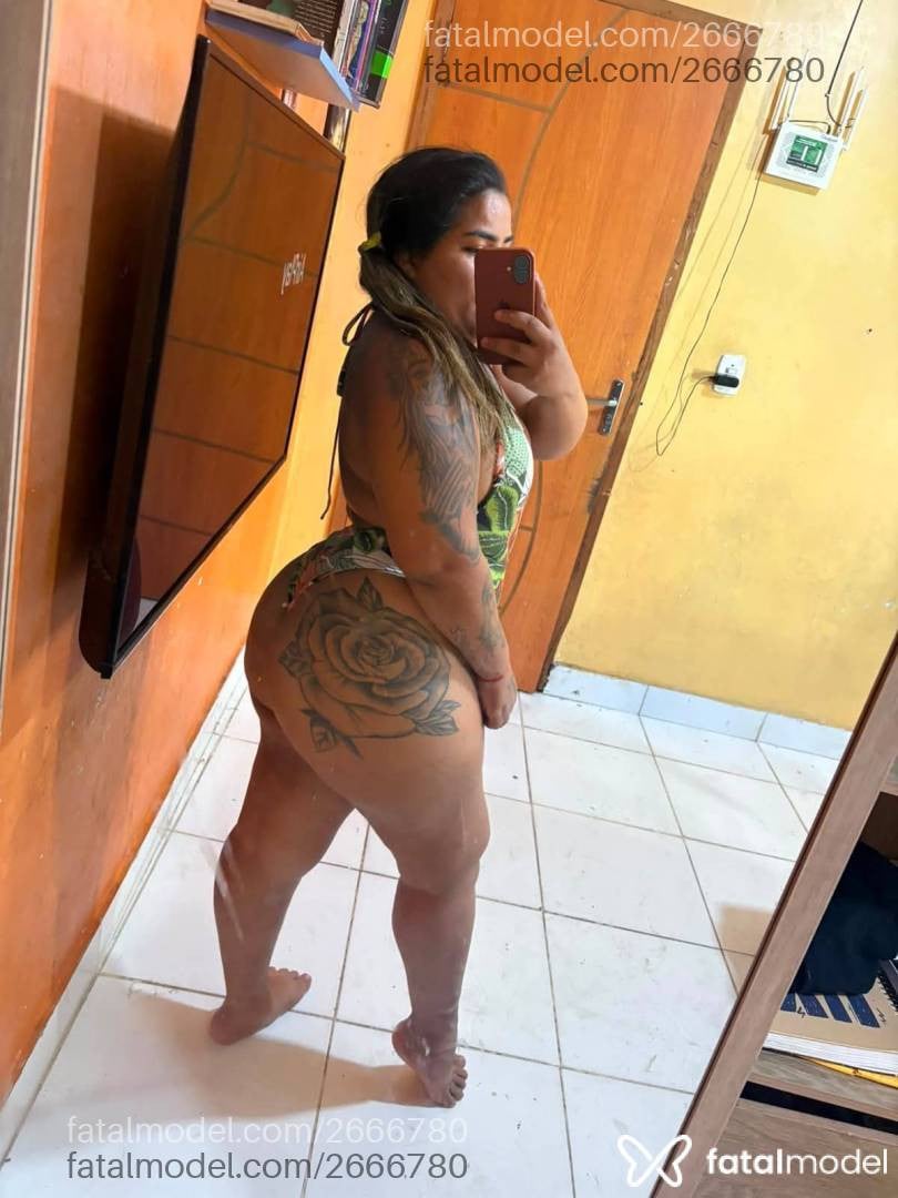Acompanhante mulher loira (o) de olhos castanhos em Tubarão - Gabrielly