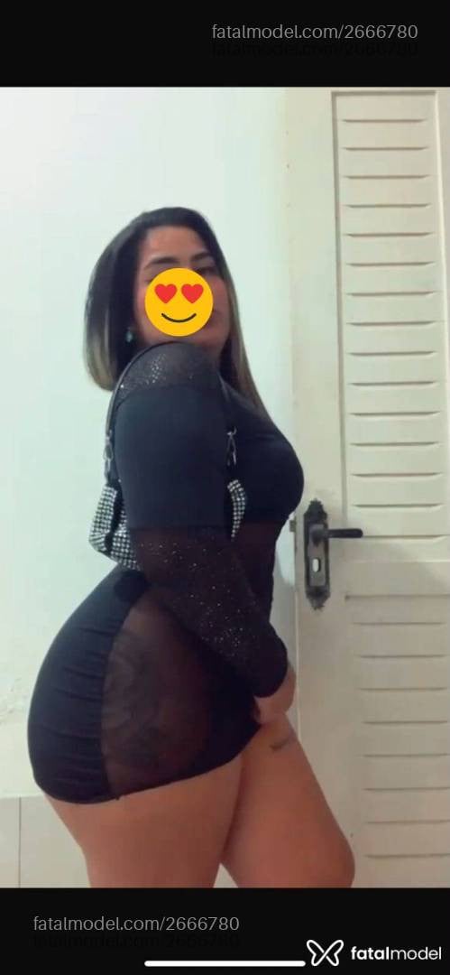 Acompanhante mulher loira (o) de olhos castanhos - Gabrielly
