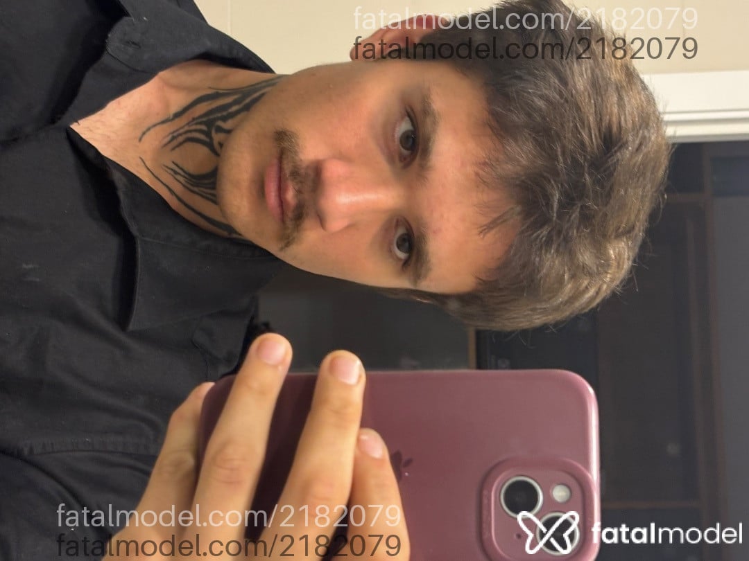 Acompanhante homem morena (o) de olhos castanhos em Curitiba Acompanhante homem morena (o) de olhos castanhos em Curitiba - Vitor Augusto