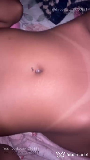 Acompanhante mulher ruiva (o) de olhos castanhos em Belo Horizonte - Moreninhaa