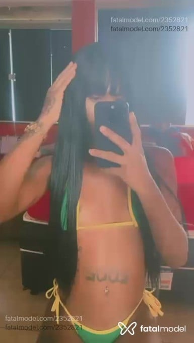 Acompanhante mulher trans morena (o) de olhos castanhos em Uberlândia - Isabela Araújo