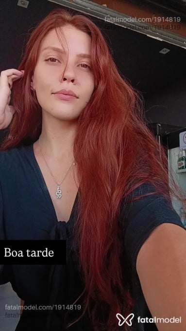 Acompanhante mulher ruiva (o) de olhos mel em Campinas - Gatti