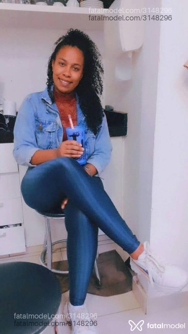 Acompanhante mulher morena (o) de olhos castanhos em Porto Alegre - Bella Negra