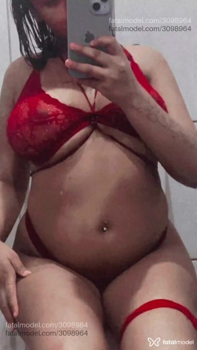 Acompanhante mulher com cabelo castanho de olhos pretos em Ribeirão Preto - Belinha