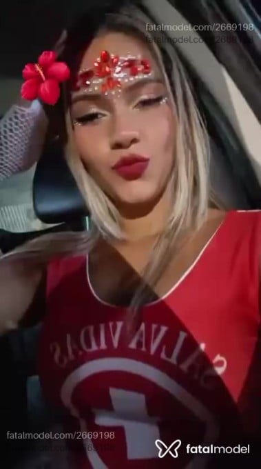 Acompanhante mulher morena (o) de olhos castanhos em Belo Horizonte - Elloa