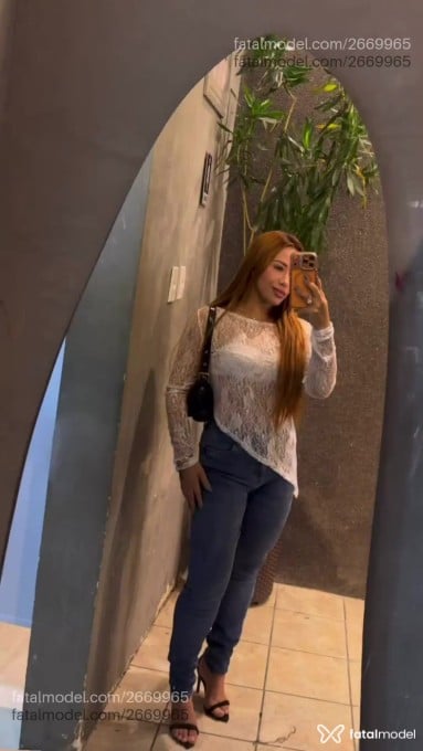 Acompanhante mulher ruiva (o) de olhos castanhos em Petrolina Acompanhante mulher ruiva (o) de olhos castanhos em Petrolina - Virgínia