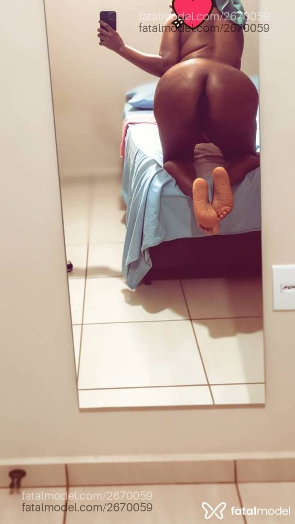 Acompanhante mulher morena (o) de olhos castanhos em Cascavel - Lulu