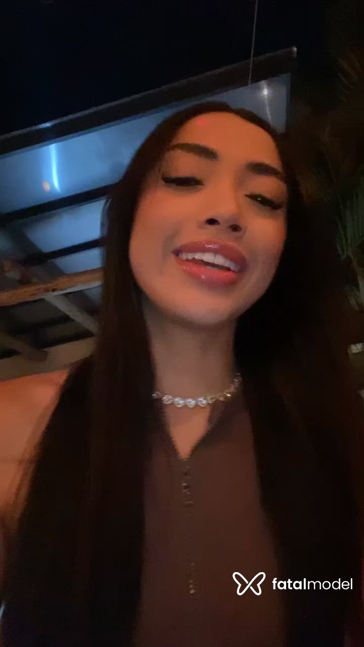 Acompanhante mulher morena (o) de olhos castanhos - Bruna Cavalcante