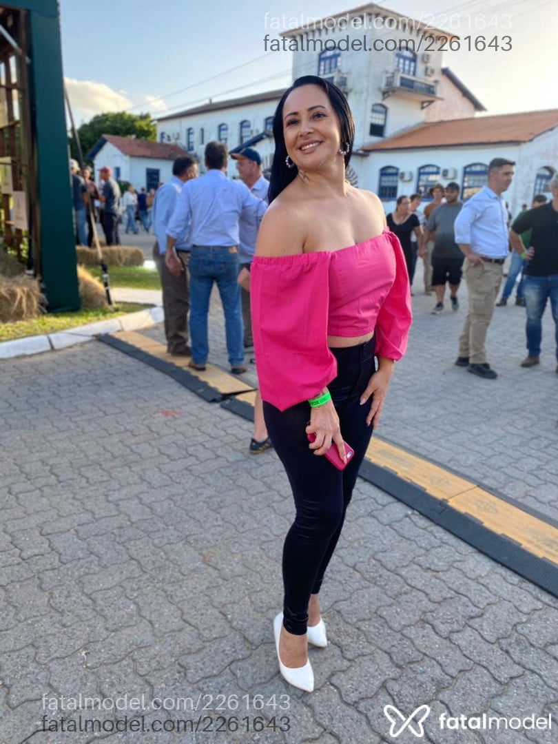 Acompanhante mulher morena (o) de olhos castanhos em Porto Alegre - Núbia