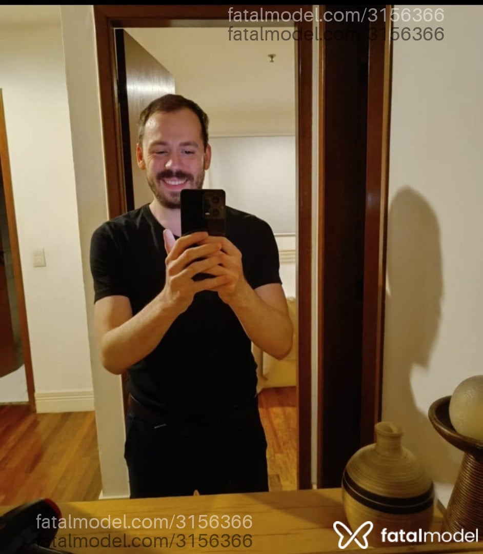Acompanhante homem morena (o) de olhos castanhos em São Paulo - Armand Duval