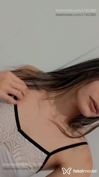 Acompanhante mulher trans com cabelo castanho de olhos castanhos em Belo Horizonte - Gaby