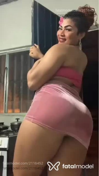 Acompanhante mulher trans morena (o) de olhos castanhos - Jheny
