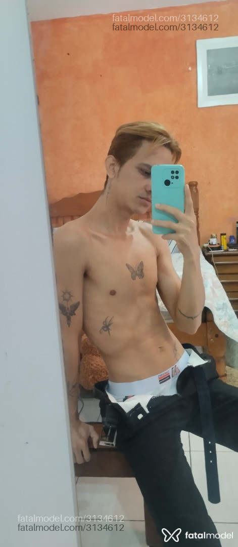 Acompanhante homem com cabelo castanho de olhos pretos em Campo Grande - Novinhoparaense