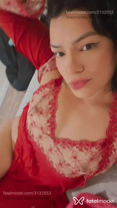 Acompanhante mulher morena (o) de olhos castanhos em Joinville - Barbara Bueno
