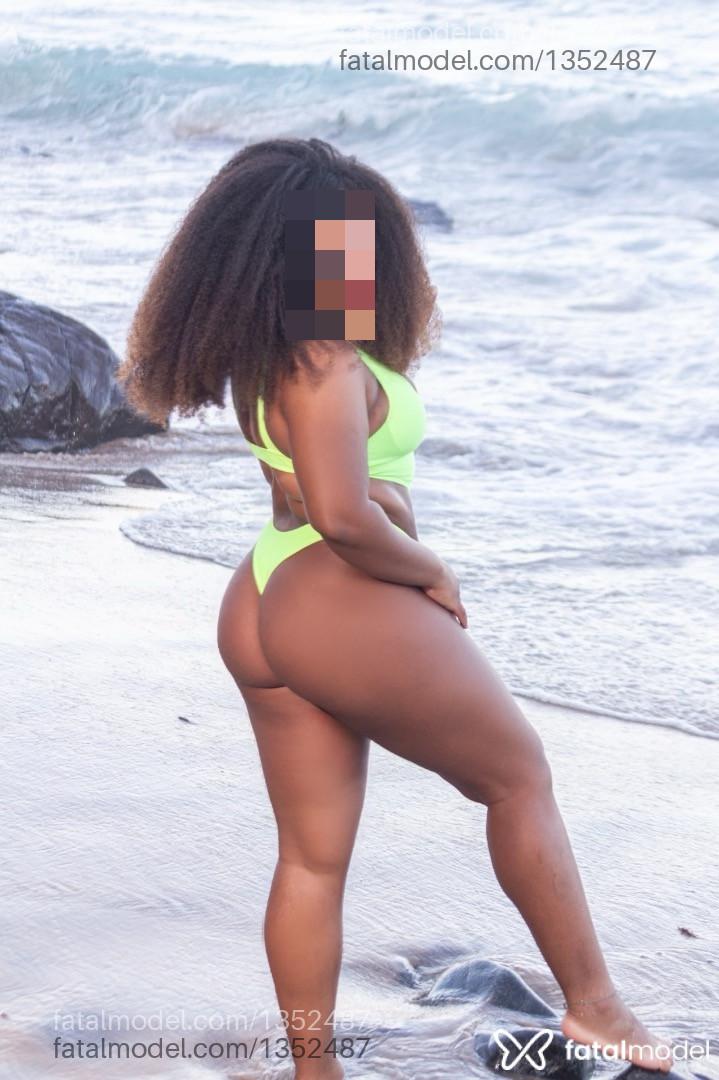 Acompanhante mulher com cabelo castanho de olhos castanhos em Rio de Janeiro - Júlia