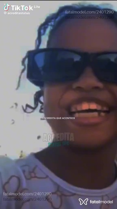 Acompanhante homem sem cabelo de olhos castanhos em Virtual - Junior