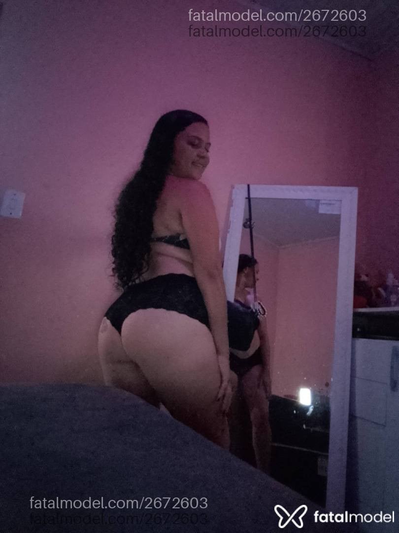 Acompanhante mulher morena (o) de olhos castanhos em Gravataí - Jhenny