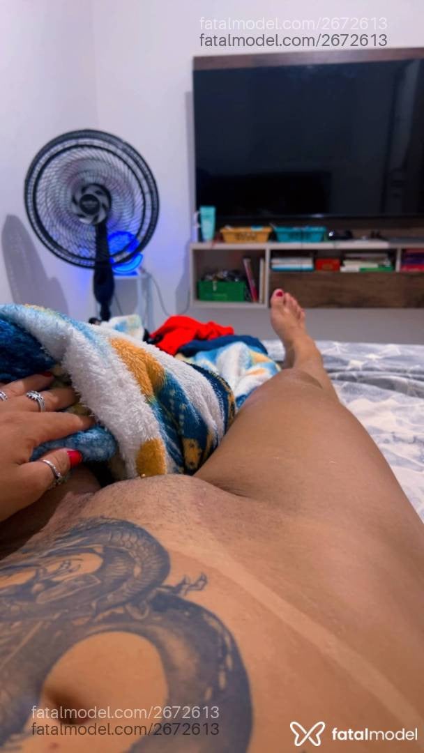 Acompanhante mulher morena (o) de olhos castanhos - Maitê Brasil