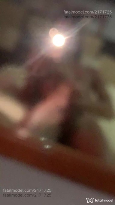 Acompanhante mulher trans morena (o) de olhos castanhos em São Paulo - Melissamel