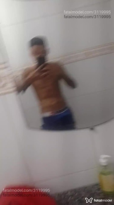 Acompanhante homem morena (o) de olhos castanhos em Virtual Acompanhante homem morena (o) de olhos castanhos em Virtual - Magrinhoz