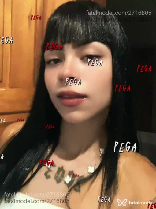 Acompanhante mulher com cabelo colorido de olhos pretos em Porto Velho - Letícia Silva