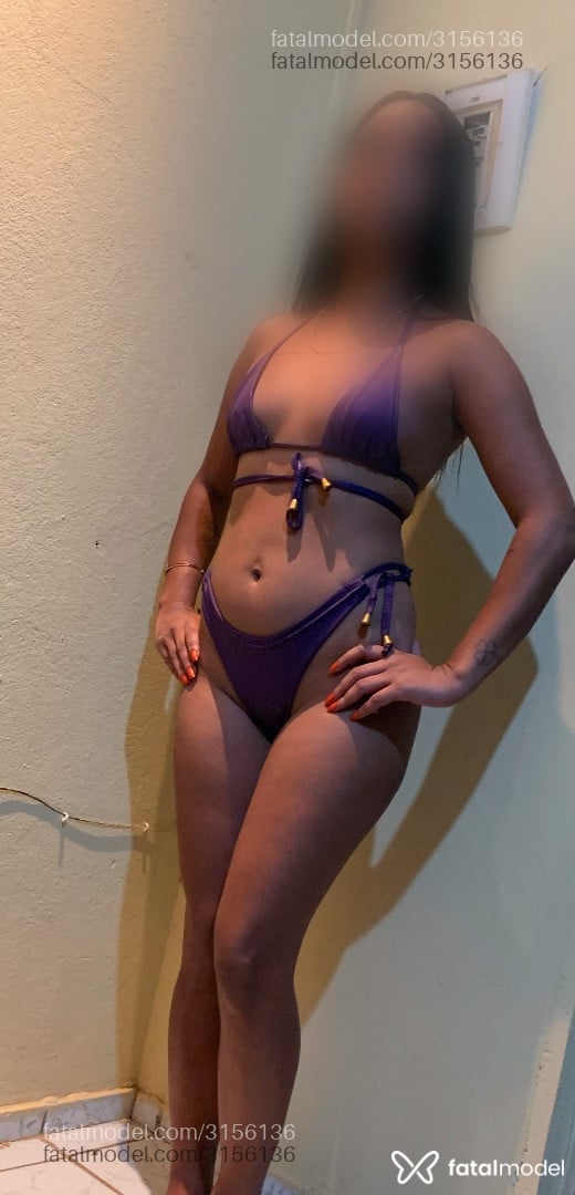 Acompanhante mulher morena (o) de olhos castanhos em Uberlândia - Rafaela Gonçalves