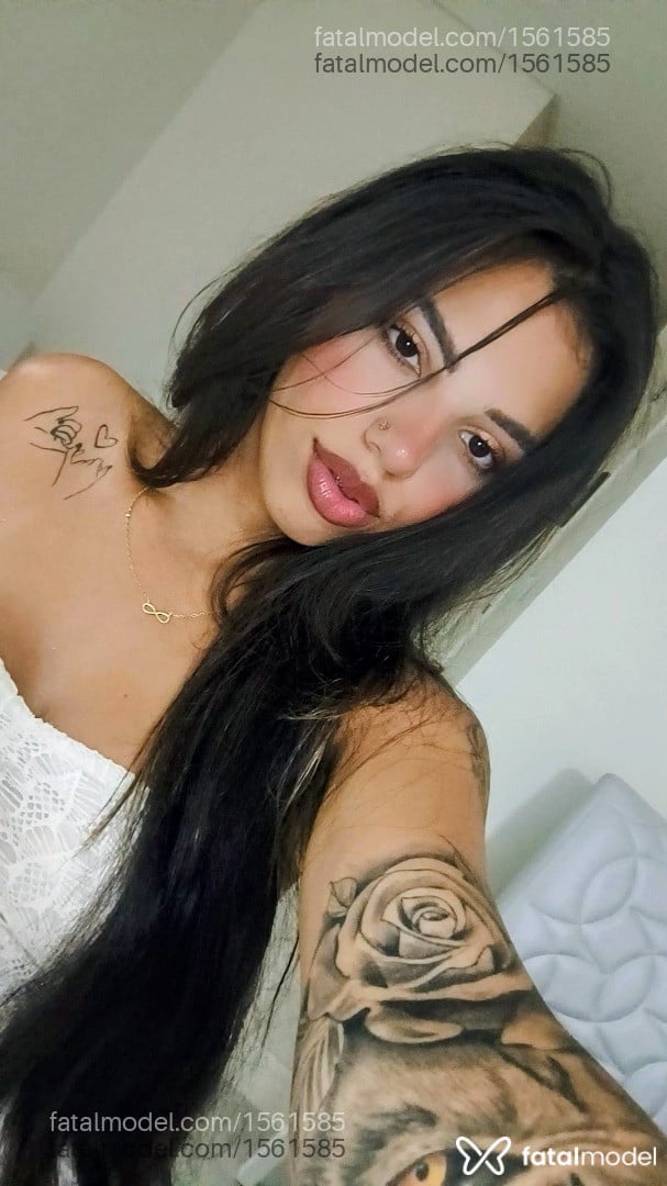 Acompanhante mulher com cabelo castanho de olhos castanhos em Mafra Acompanhante mulher com cabelo castanho de olhos castanhos em Mafra - Anitta