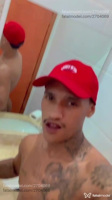 Acompanhante homem morena (o) de olhos castanhos - Raphael Acompanhante homem morena (o) de olhos castanhos - Raphael