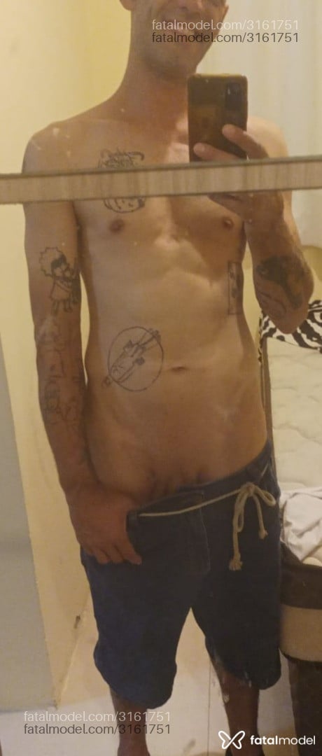 Acompanhante homem sem cabelo de olhos castanhos em Virtual - Hanubi