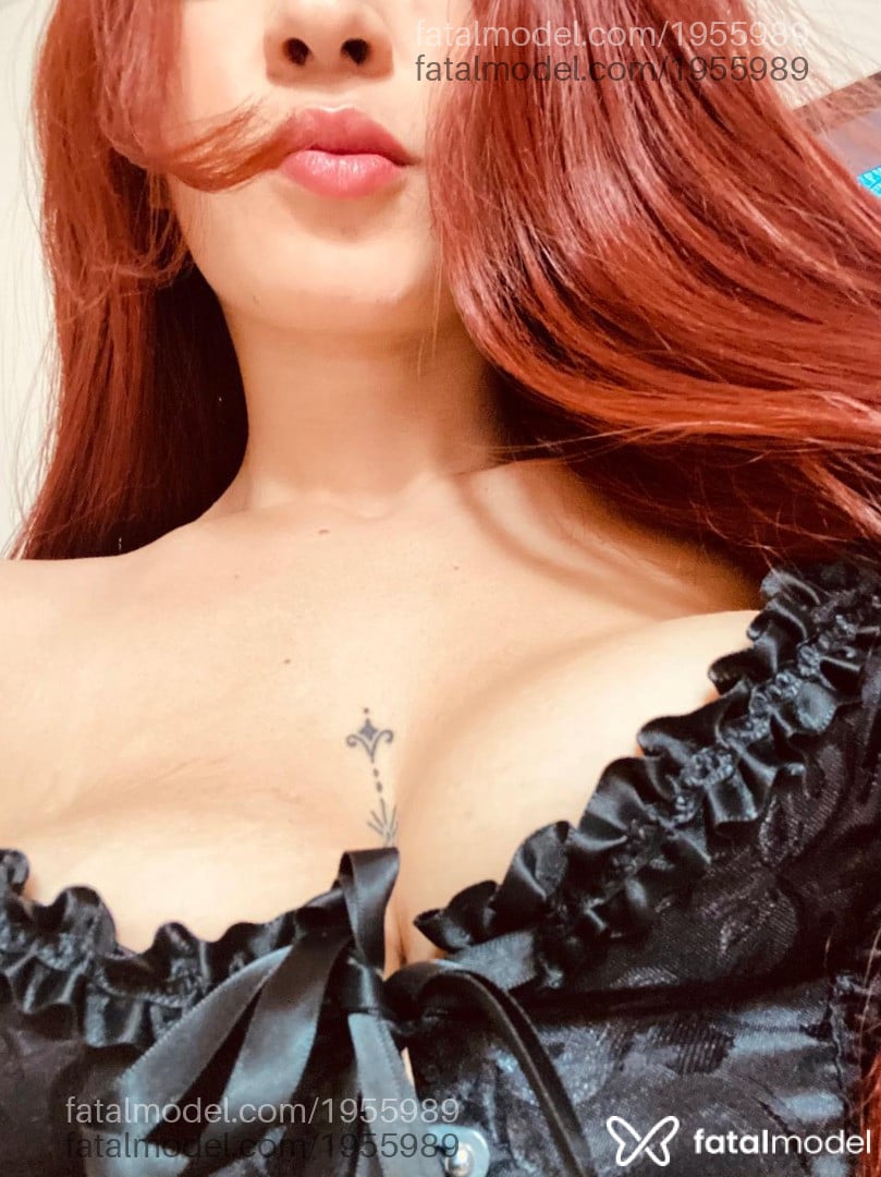 Acompanhante mulher ruiva (o) de olhos pretos em Valparaíso de Goiás Acompanhante mulher ruiva (o) de olhos pretos em Valparaíso de Goiás - Flávia